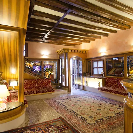 Messner Palace Отель