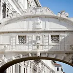 Hotell Messner Palace 4*